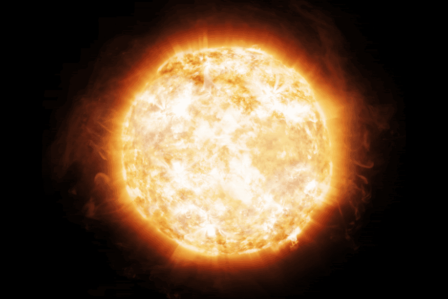 Sol em destaque no espaço, mostrando sua intensa emissão de energia, radiação e atividade solar relacionada às tempestades geomagnéticas.